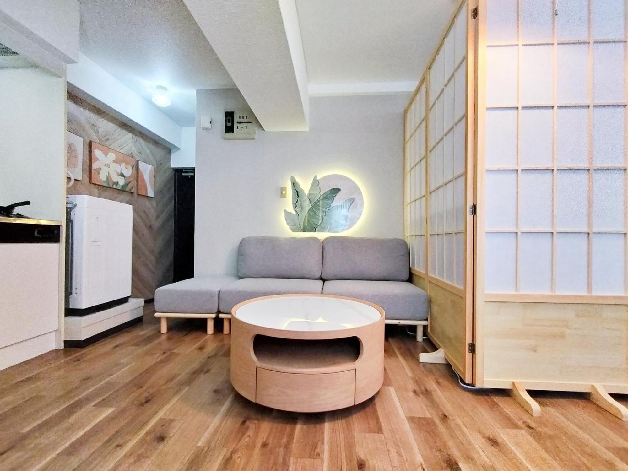 Hotel apartamentowy G51新宿最中心 東新宿站5分-shinjuku Center 5 Mins To Station, Max 4p 新宿 涉谷 表参道 池袋 上野 代代木 银座 原宿