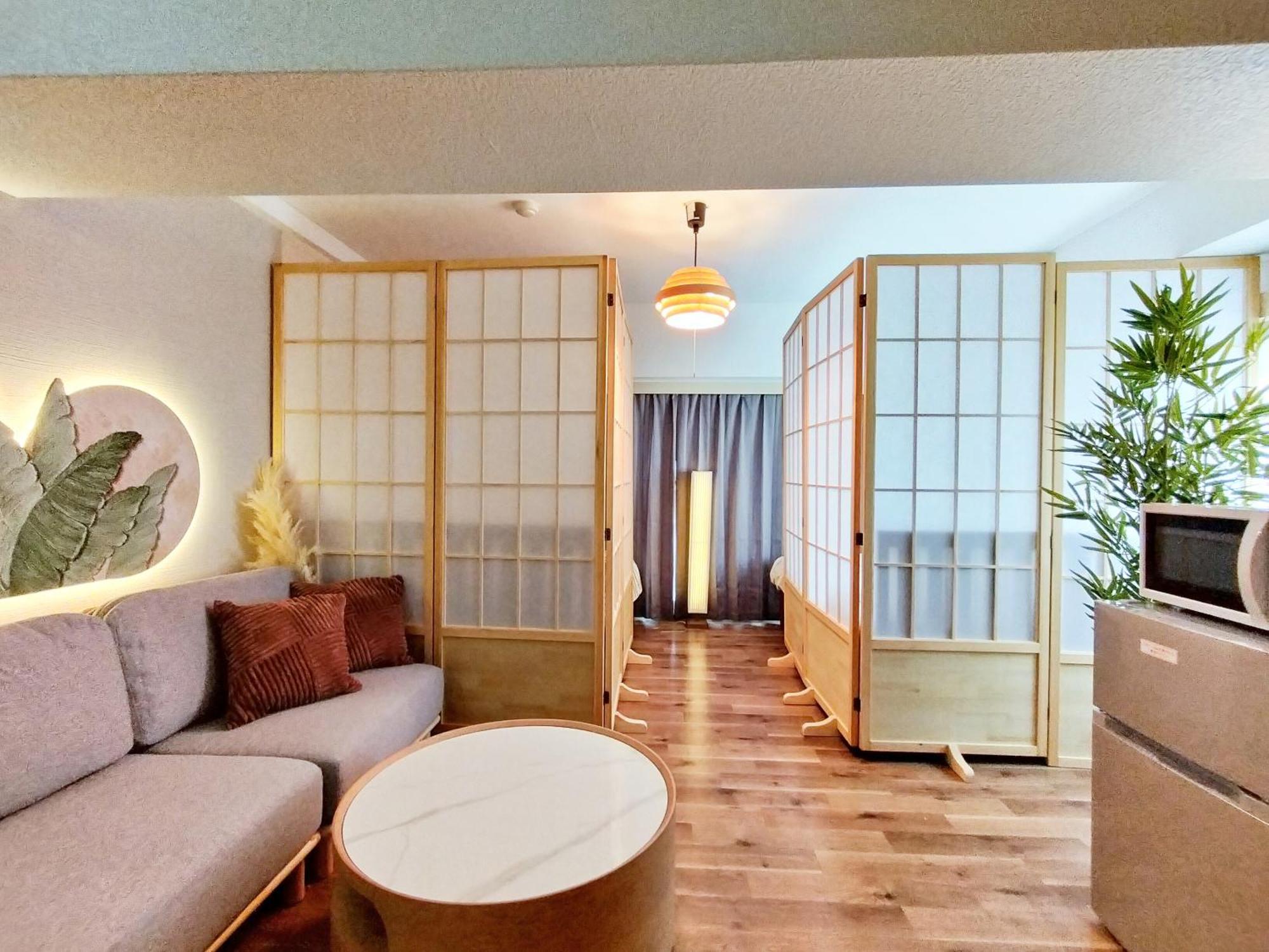 G51新宿最中心 東新宿站5分-shinjuku Center 5 Mins To Station, Max 4p 新宿 涉谷 表参道 池袋 上野 代代木 银座 原宿 Lägenhetshotell